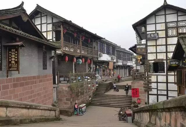 关于奇妙的大自然的作文怎么写？游戏画面